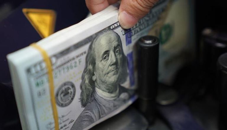 سعر الدولار بمصر 12 مايو 2025.. «الأخضر» يواصل الهبوط